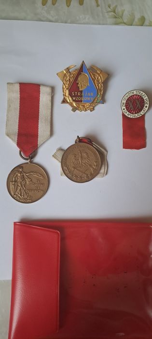 Strażackie odznaczenia 4 szt