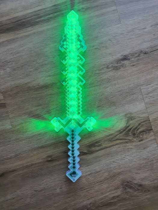 MIECZ Diamentowy 50CM jak Minecraft LED DZWIĘK zabawka ŚWIECĄCY GRAJ