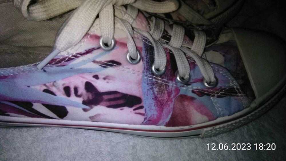 Tenisówki kolorowe 36