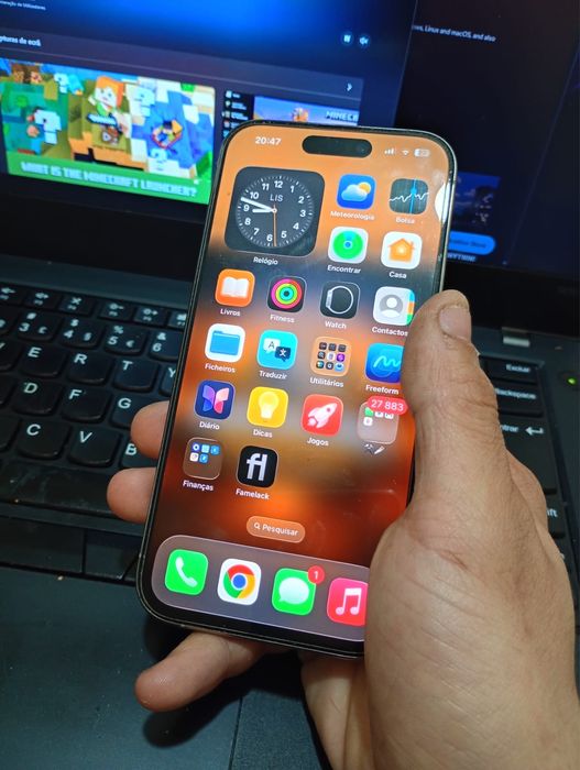 iPhone 15 Pro + AirPods Pro 2