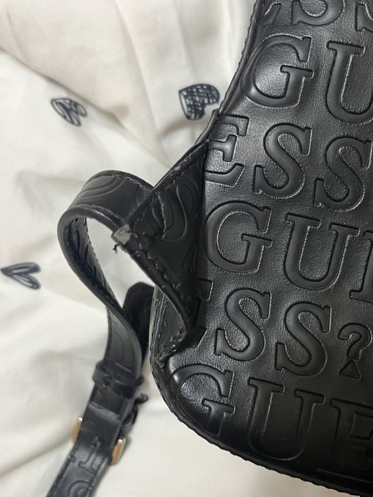 GUESS czarny plecak damski ORYGINAŁ monogram