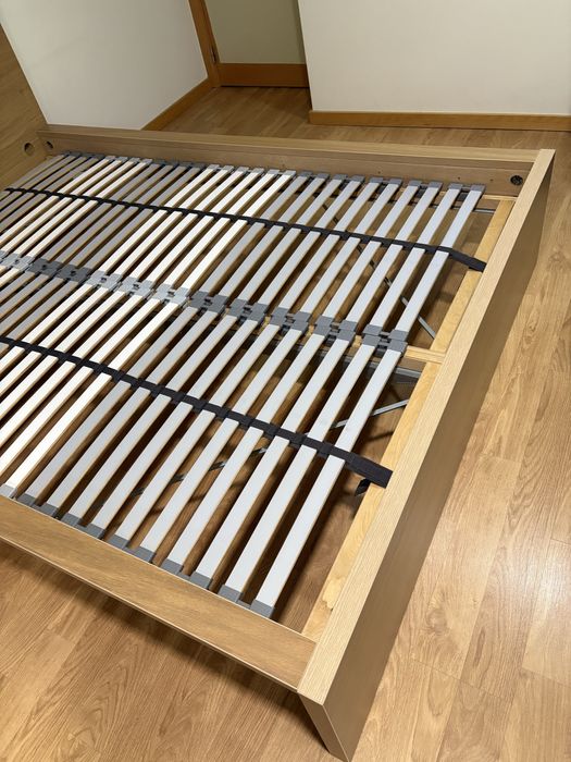 Cama de casal Malm - IKEA