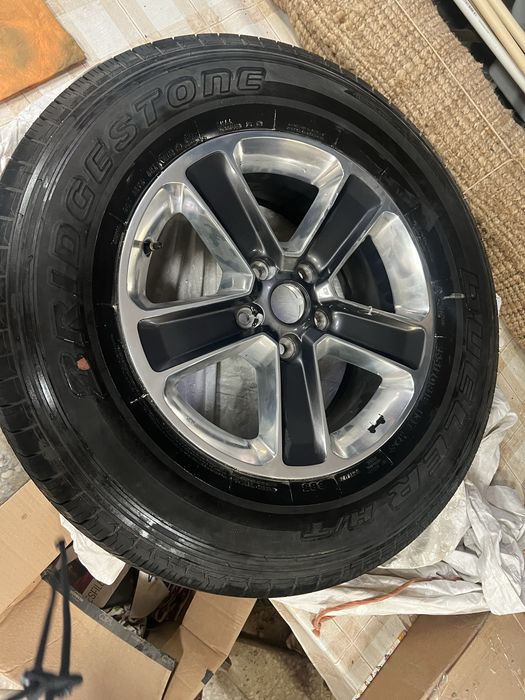 Pneu e jante Wrangler