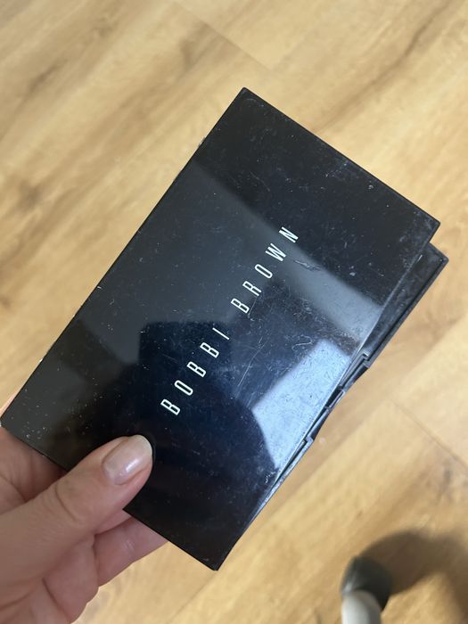 Paleta szminek do ust pomadek  Bobbi Brown