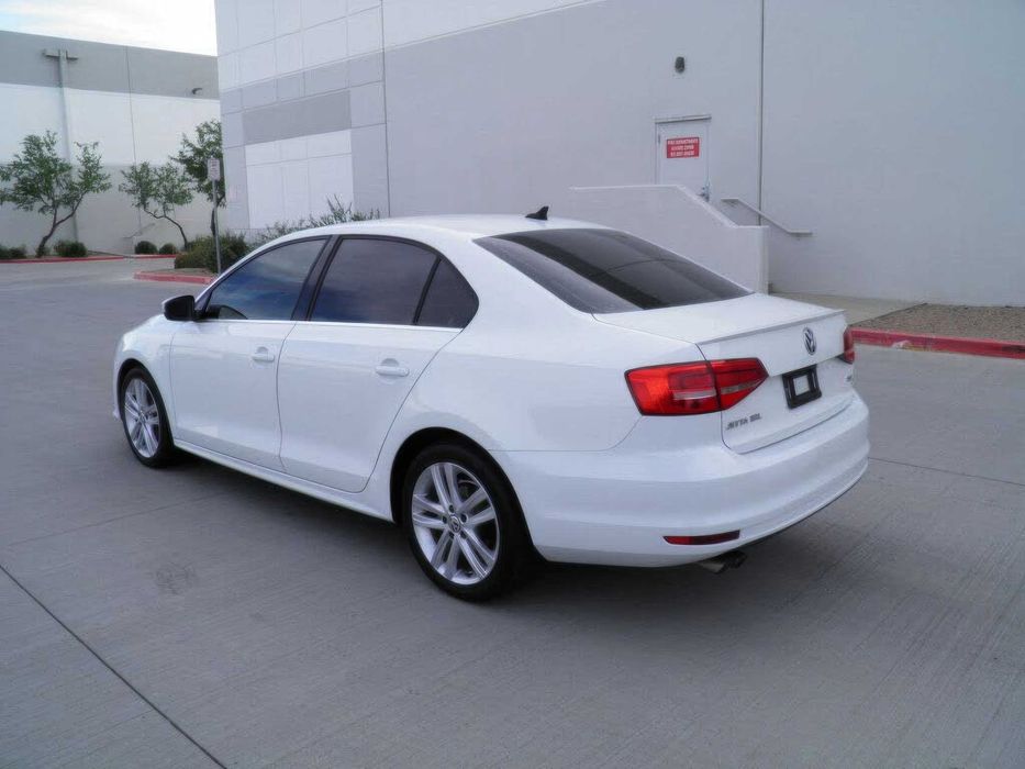 Volkswagen Jetta      2016