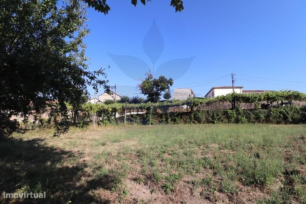Terreno para Construção de Moradia Individual – Rio Mau, Vila Verde
