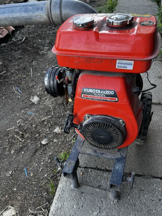 Motor Kubota KS200 – A funcionar, pega à 1ª – Preço competitivo