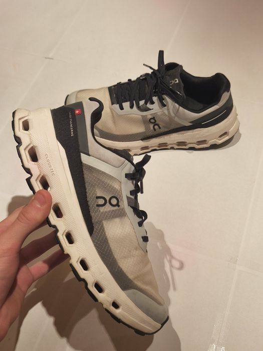 Oryginalne buty On Running Cloudtec