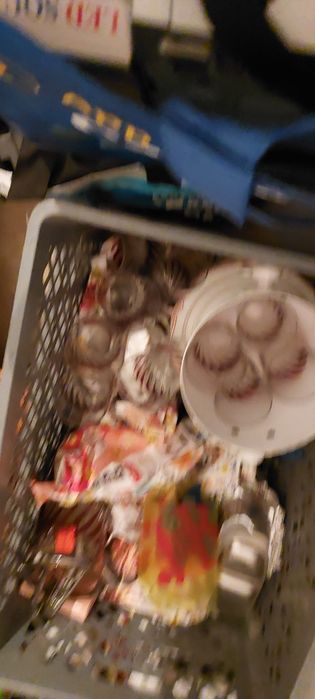 Vendo loiça antiga, algumas peças em casquinha