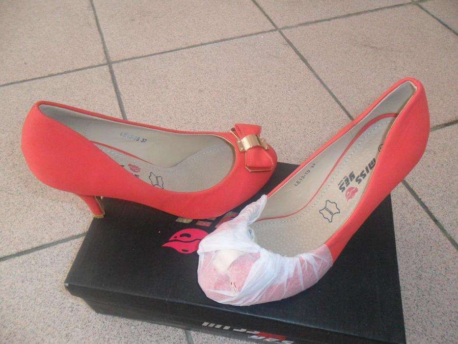Sapatos novos tamanho 37