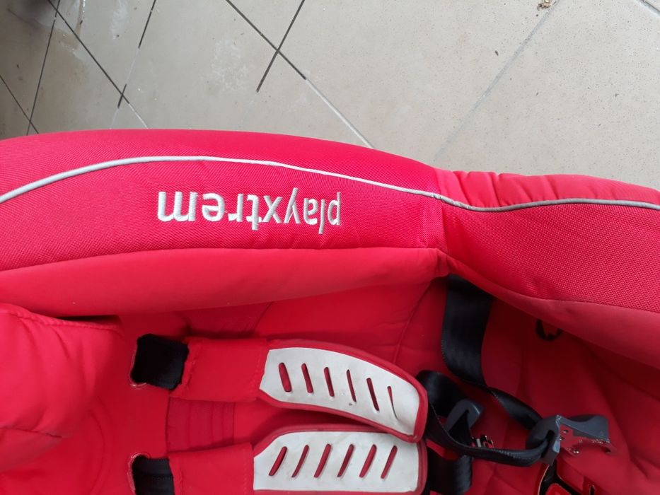 Playxtrim Fotelik samochodowy