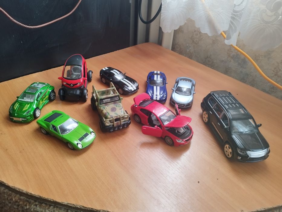 машинки / модельки / игрушки для мальчика НОВОЕ ФОТО