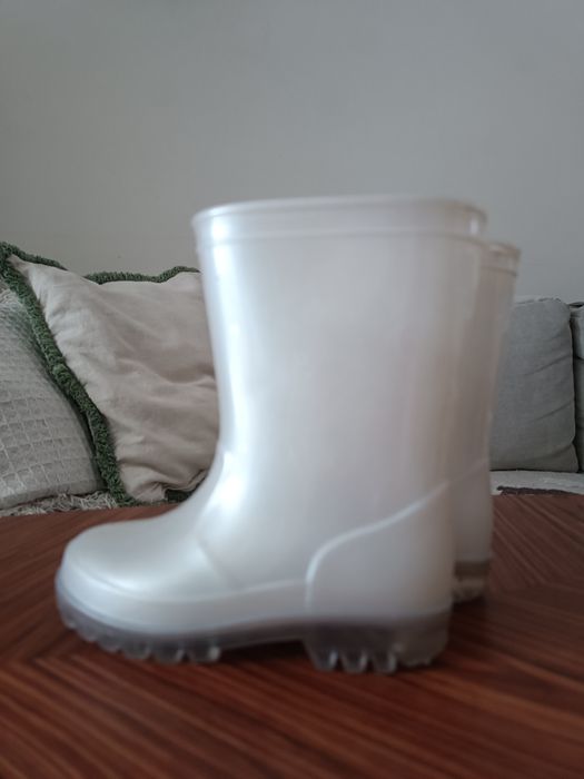 Kalosze białe z połyskiem 26 Nelli blu