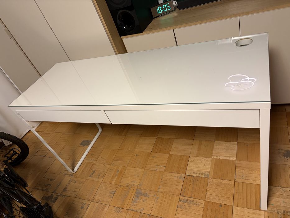 Biurko Ikea Micke