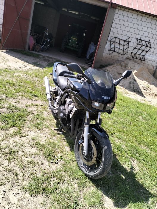 Yamaha Fazer 600