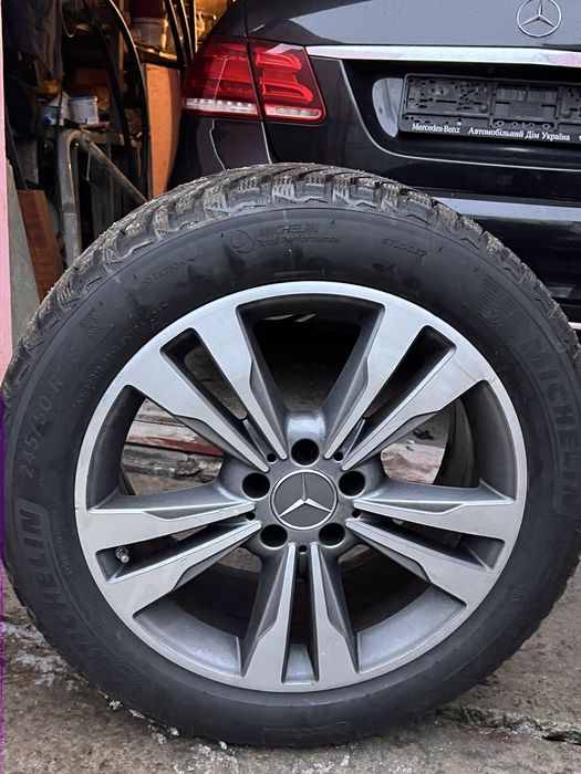 Резина michelin x-ice north 4 r18 245/50 2024 рік шип