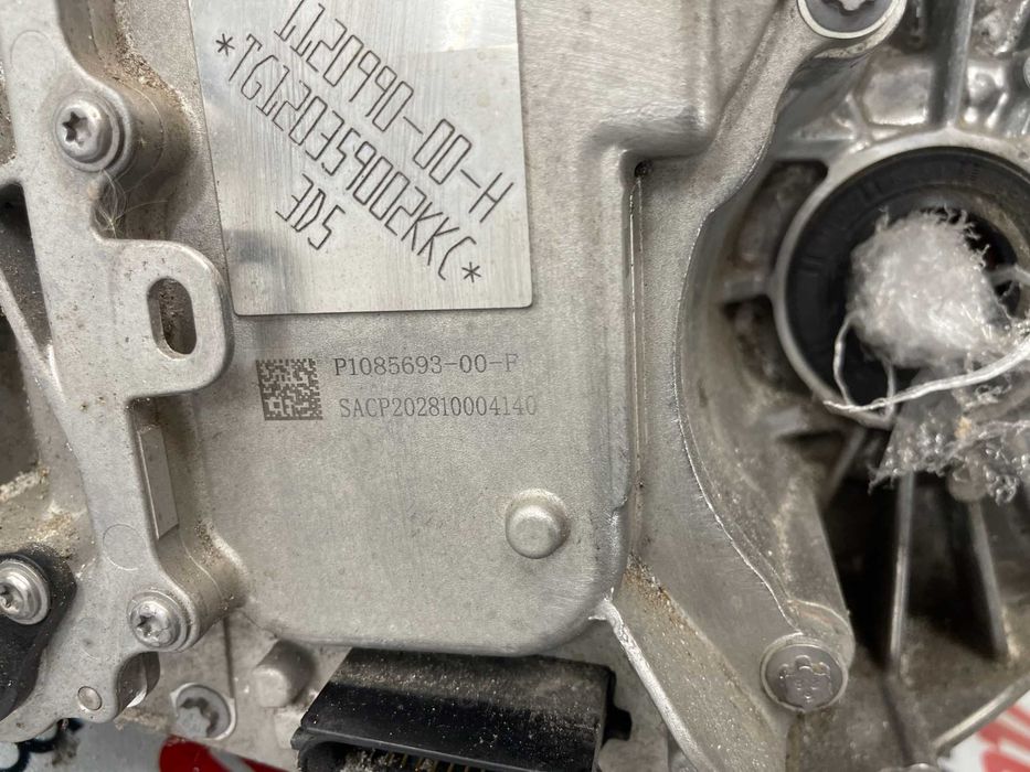 Електродвигун задній для Tesla Model Y 1120990-00-H
