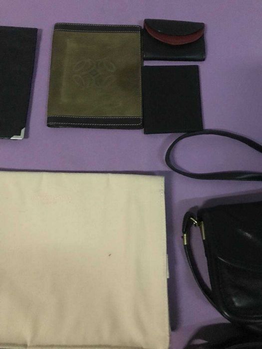 Продается коллекция сумок и кошельков различных брендов