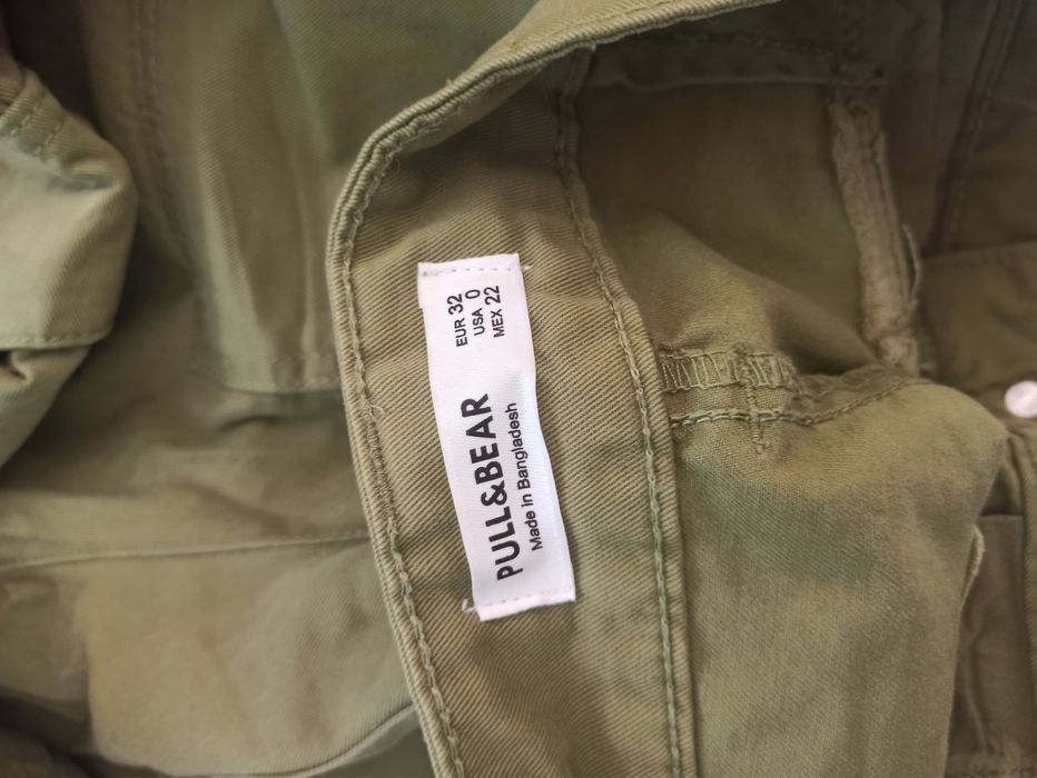 Soodnie bojowki szerokie pull and bear 32 XXS