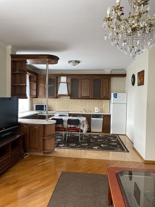 Продам 3к.квартиру 3 поверх метро Житомирська вул. Ореста Васкули - View 2