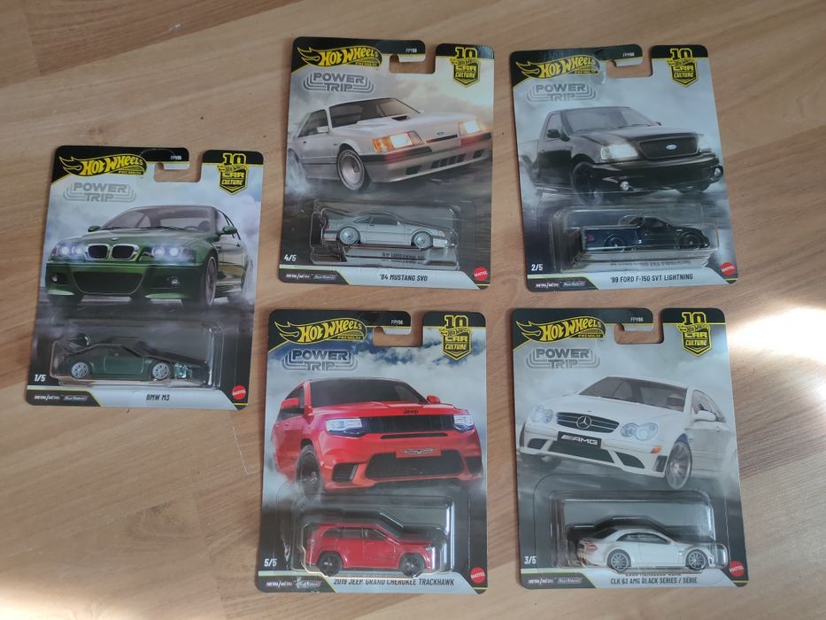 Hot wheels set power trip