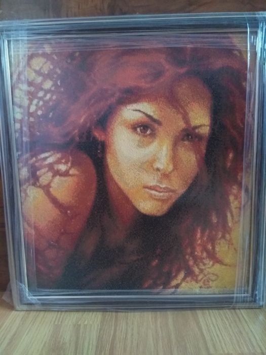 Вишита картина "Вогняна дівчина"