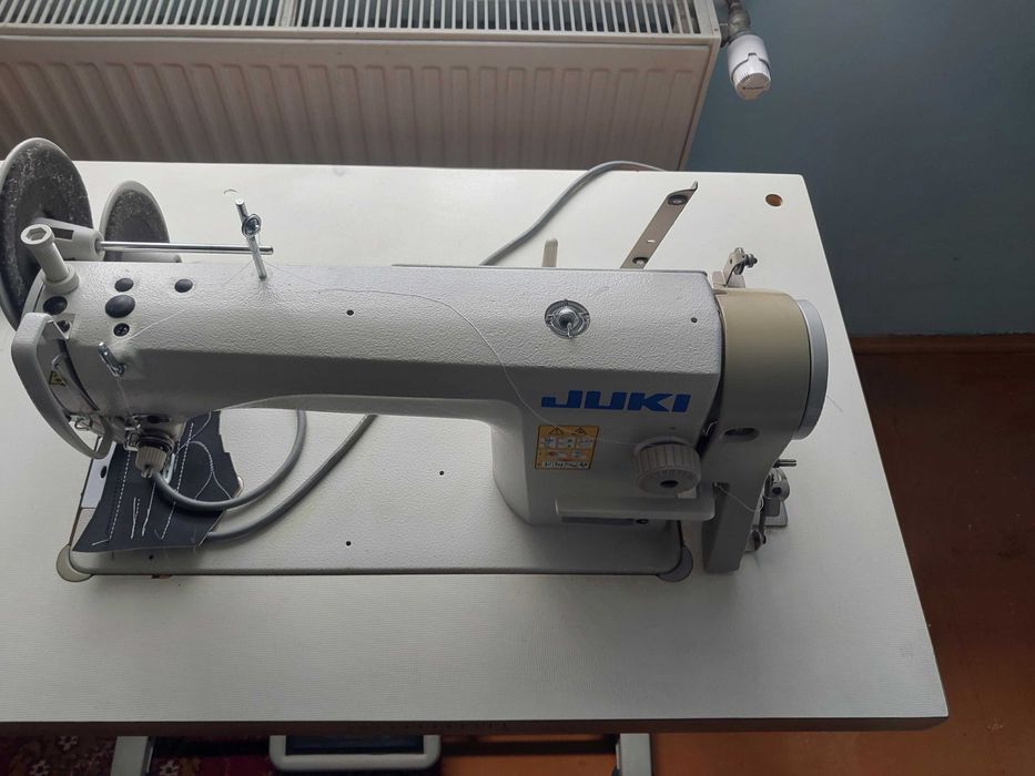 Maszyna do szycia JUKI DDL-8700