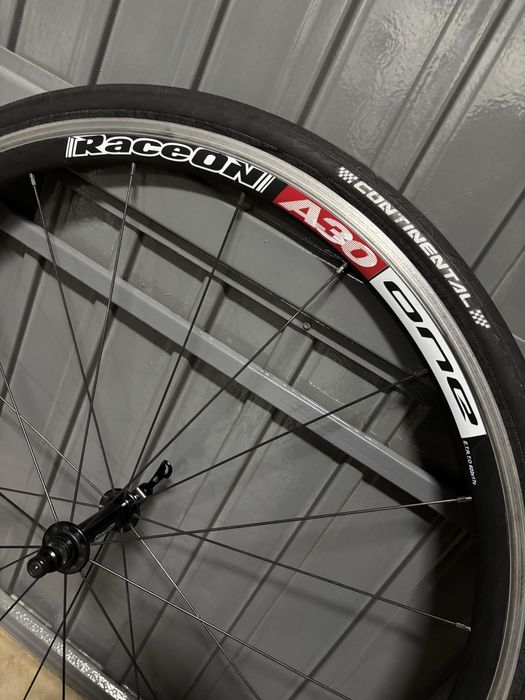 Roda dianteira bicicleta Estrada