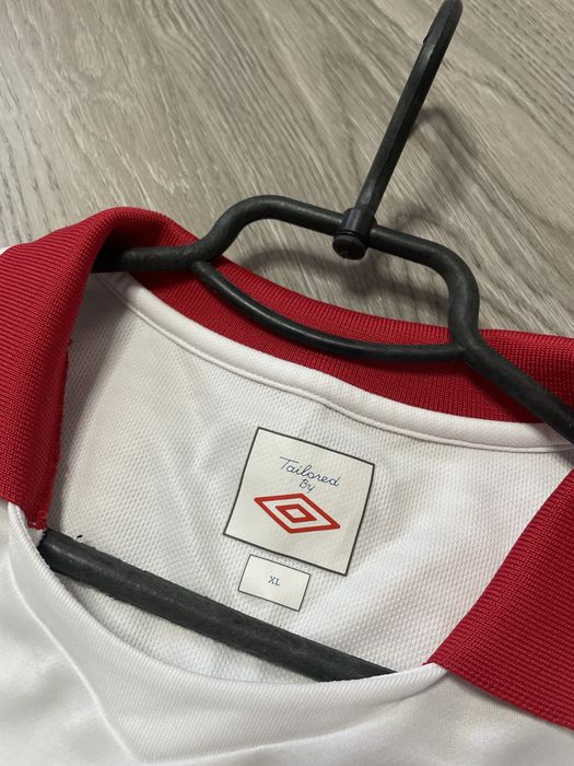 Футбольна кофта Umbro Wales