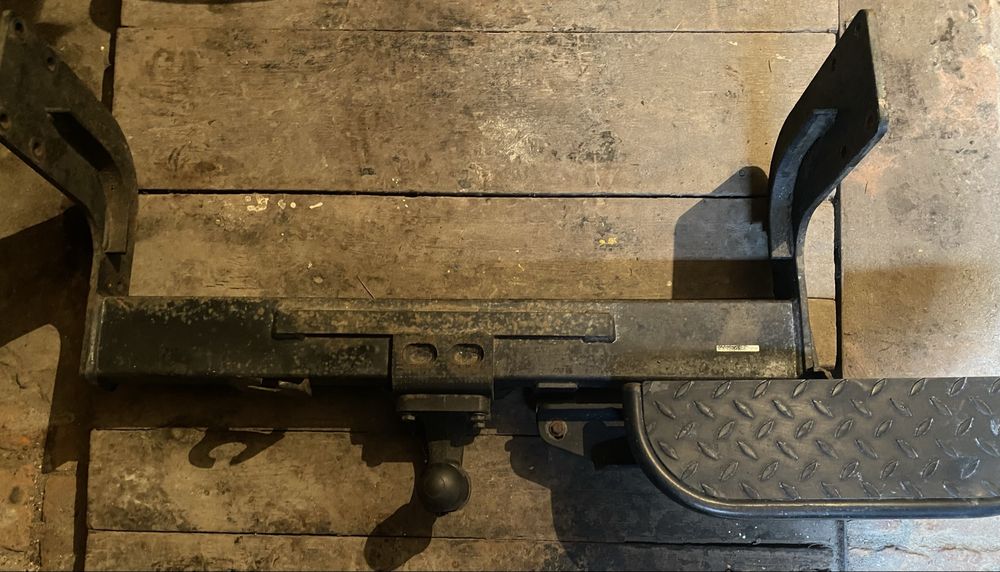 Фаркоп Mercedes Sprinter A906.