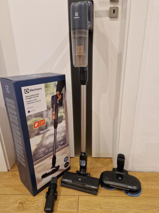 Elektrolux 700 Odkurzacz pionowy