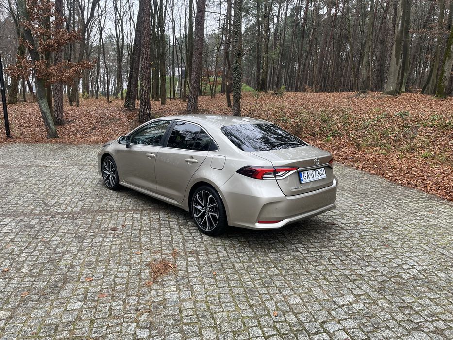 Toyota corolla 1.6 /gaz/exclusive/full opcja  /pierwszy wlasciciel/