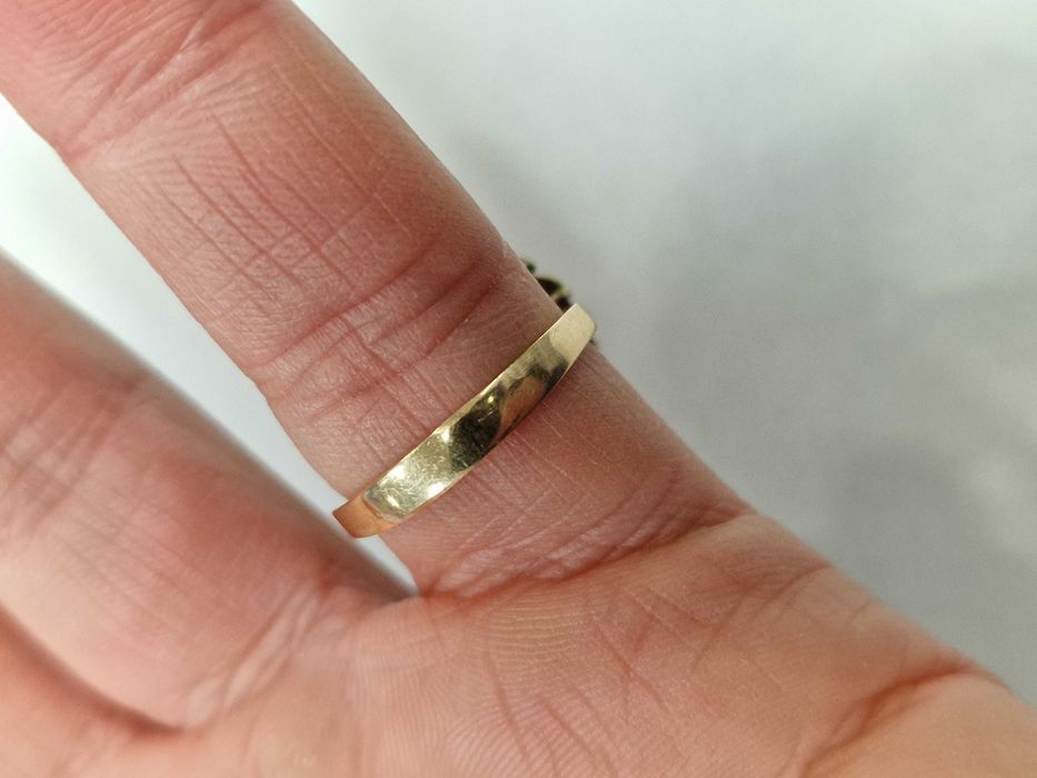 Złoty pierścionek damski/ ~~ 700/ 4.77 gram/ R14/ Ametyst/ Orientalny