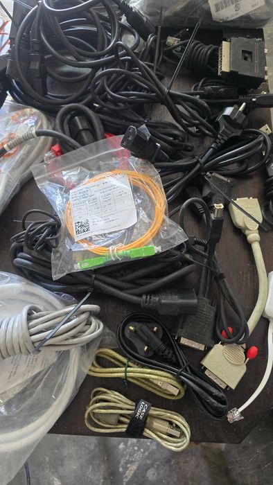Cabos para equipamentos diversos