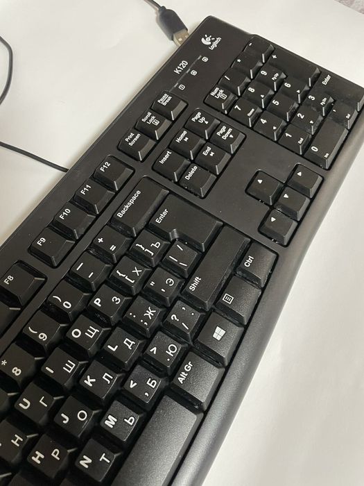 Продам клавіатуру logitech k120 з укр/рос розкладкою