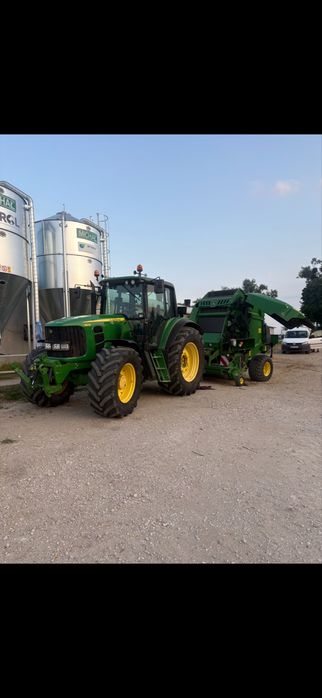 John deere 6830