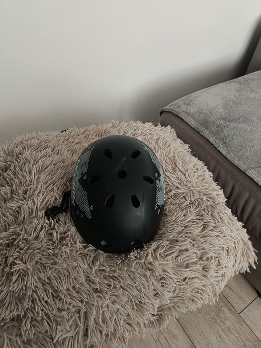 Kask ochronny do hulajnogi i nie tylko