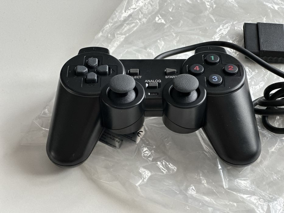 Kontroler PS2 Pad zamiennik PlayStation 2 czarny Play Station