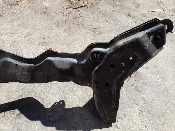 Charriot frente FORD Puma (EC_)