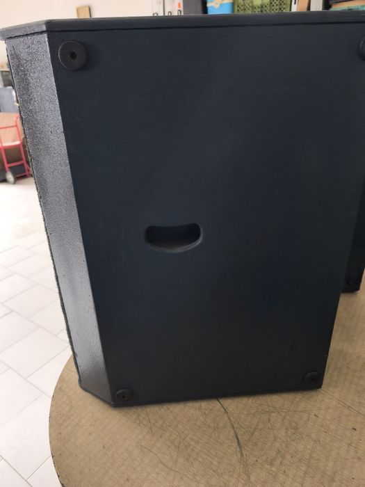 Par de Colunas de Som