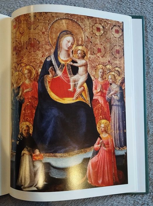 Livros da colecção Grandes Museus do Mundo