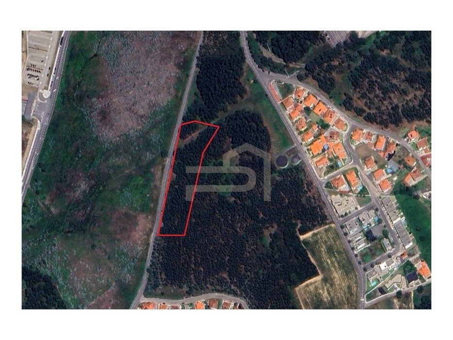 Terreno com 8850m2 em Lousado, Vila Nova de Famalicão