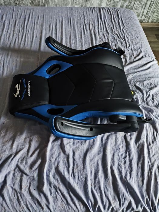 Спинка ігрового крісла