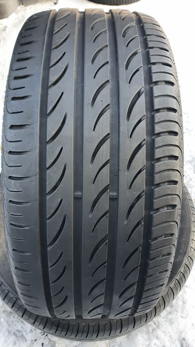 245/35 ZR19  2шт Pirelli (Піреллі) Авторезина, шини.