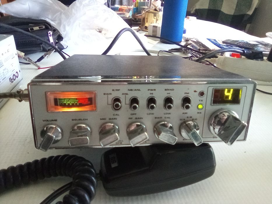 Radio para comunicação512551344920995846