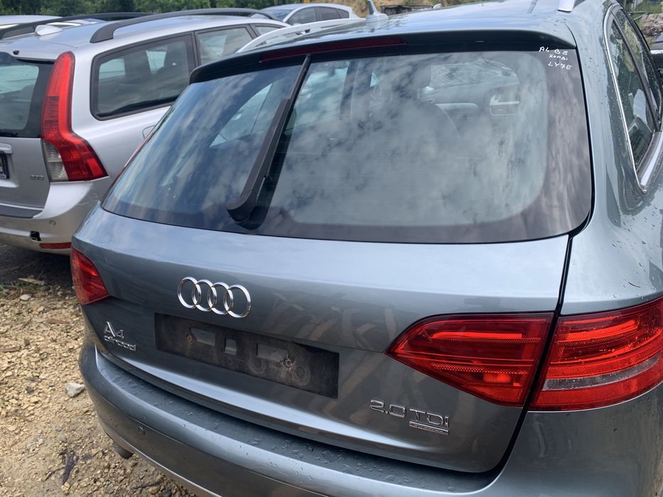 Audi A4 B8 Kombi klapa bagażnika kompletna LY7E