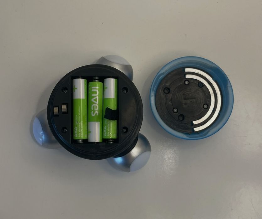 Máquina de massagens vibratória portátil