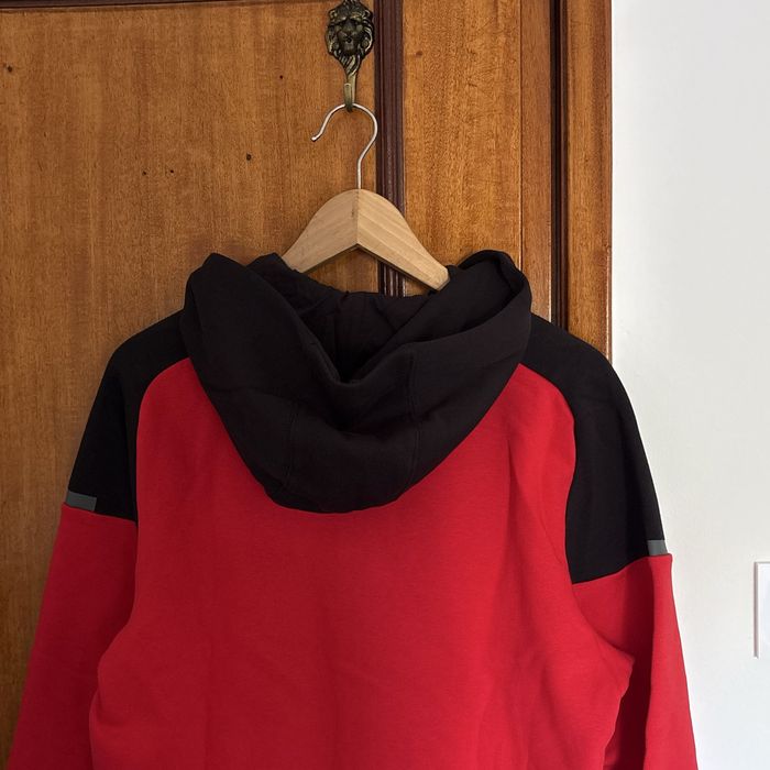 Casaco AC Milan Puma Pre Jogo Vermelho e Preto (M)
