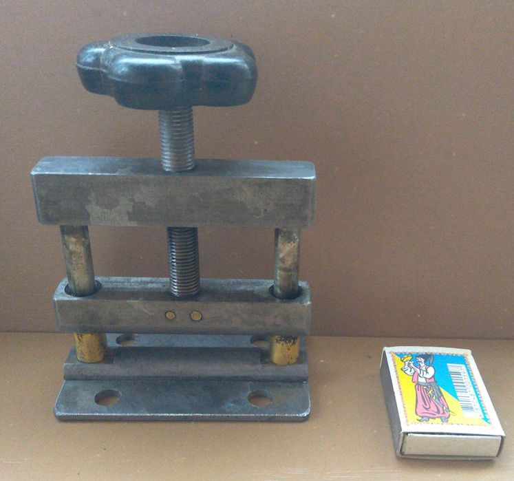 Тиски Струбцина Зажим - Качественный военный немецкий инструмент Рейх