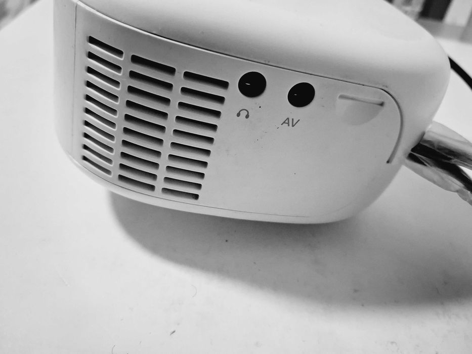 Kit Projector + Headphones – Venda Rápida Porto